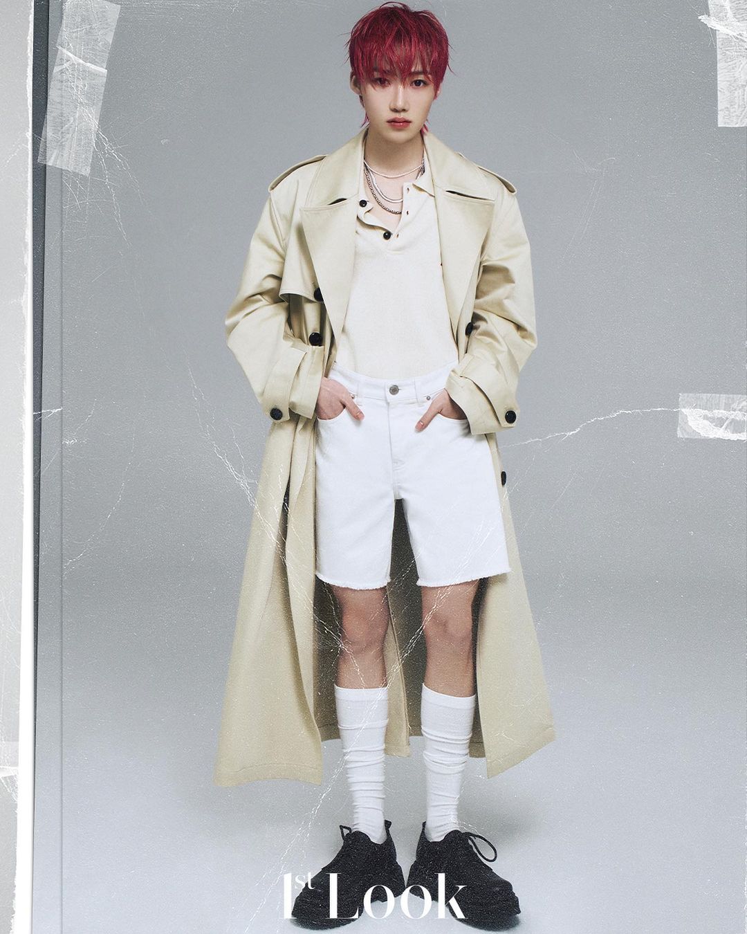 더보이즈 뉴 wearing PS010N